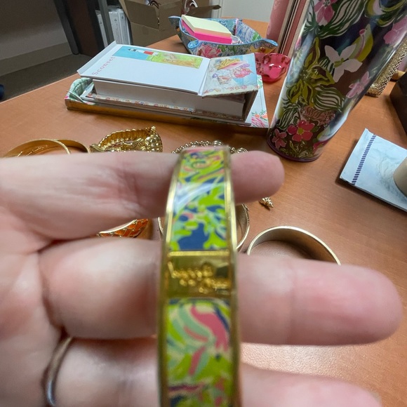 LOT Lilly Pulitzer bracelets 9 gold, and pattern, charm, bracelets & bangles - Picture 12 of 14